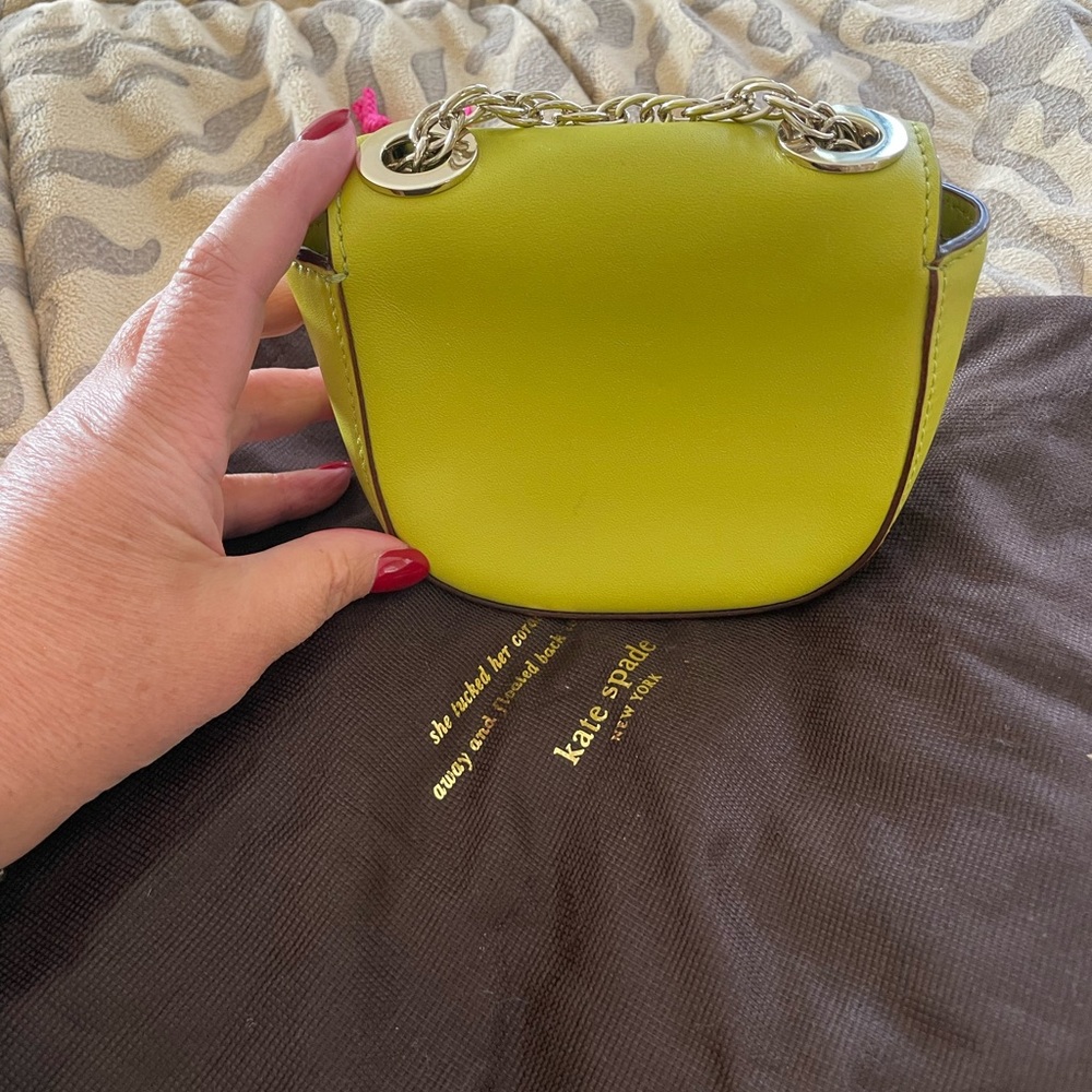 Kate Spade mini flip bag in beautiful lime color - Picture 4 of 4
